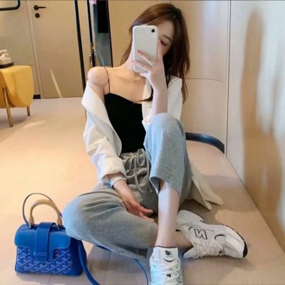 小妞死翘翘